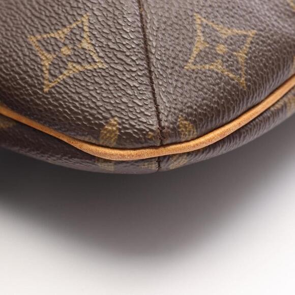 LOUIS VUITTON Brown Monogram Leather Shoulder Bag - Picture 8 of 13